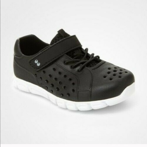 Surprize by STRIDE RITE Toddler Boy’s Water Shoes - Picture 2 of 7